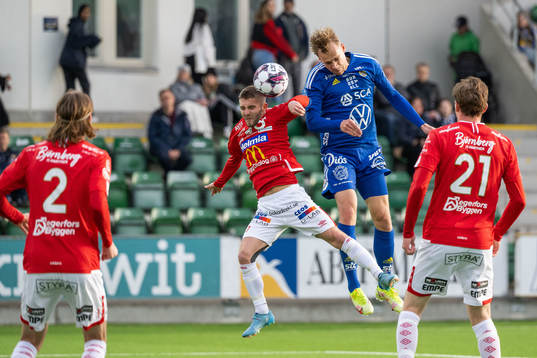 Degerfors Anton Kralj och Sundsvalls Pontus Engblom