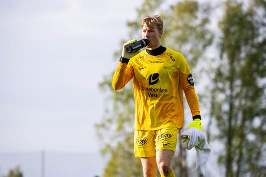 Goalkeeper Mathias Dyngeland of Brann at half-time