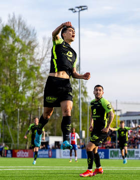 Svenn Crone of Brann celebrates