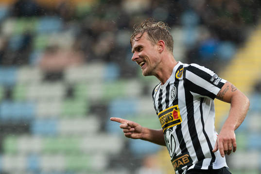 Landskronas Linus R Olsson jublar