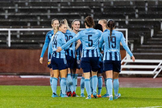 Djurgårdens spelare jublar