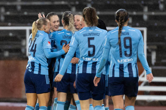 Djurgårdens spelare jublar