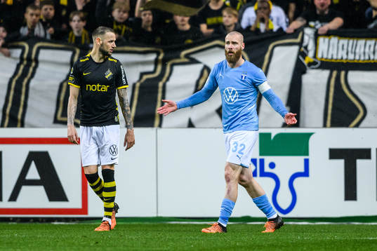 s Alexander Milosevic och Malmö FFs Jo Inge Berget