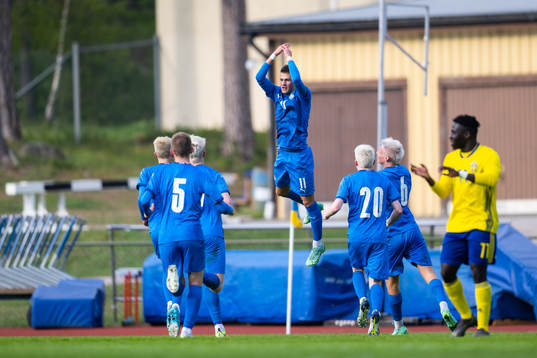 Islands Ageir Galdur Gudmundsson jublar