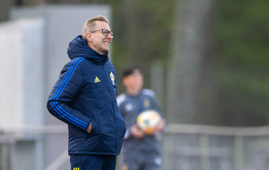 Sveriges förbundskapten Christofer Augustsson deppar
