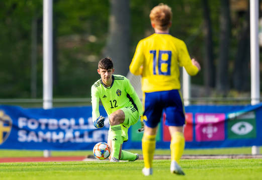 Sveriges målvakt Liam Selin