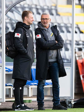 s tränare Nebojsa Novakovic