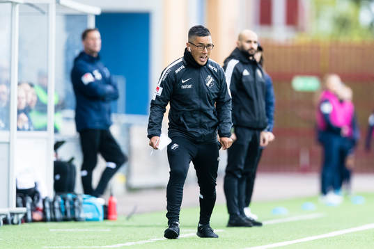 s tränare Jesper Björk