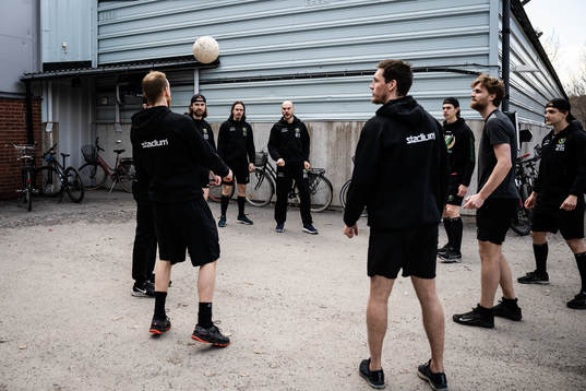 Färjestads spelare värmer upp