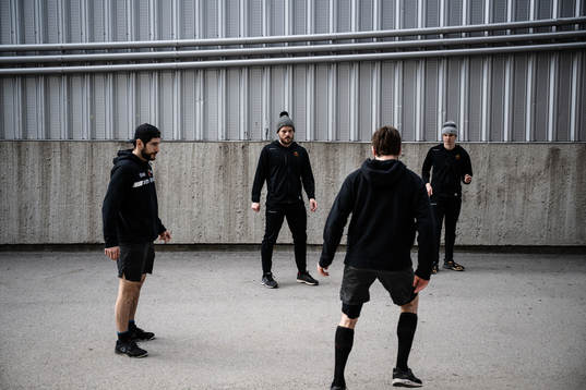 Luleås spelare värmer upp