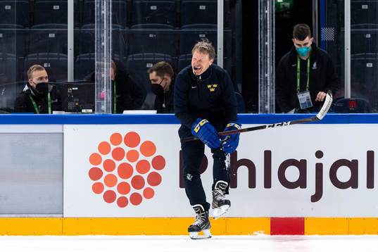 Head coach Johan Garpenlöv
