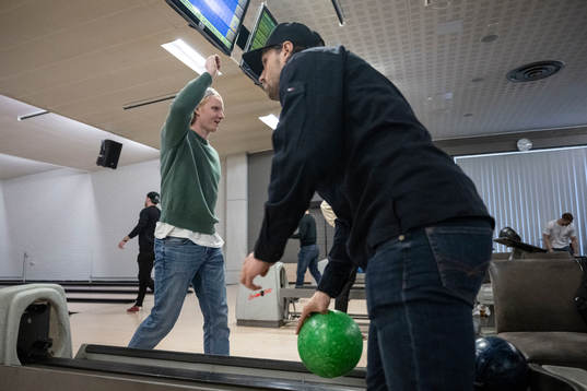 Rasmus Dahlin plays bowling at a team activity with