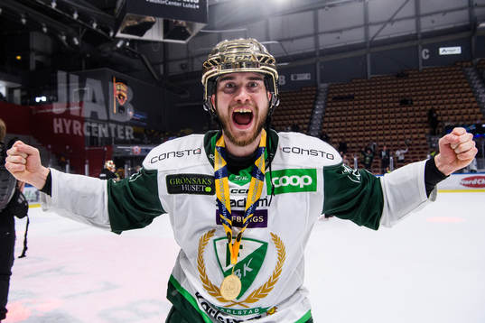 Färjestads Michael Lindqvist jublar