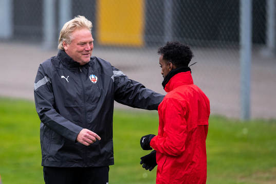 Tränare Jörgen Lennartsson och Taha Ali
