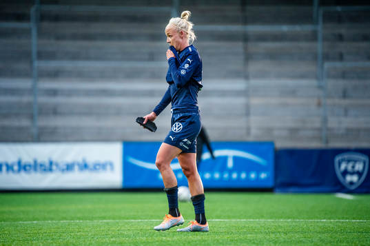 Rosengårds Caroline Seger deppar