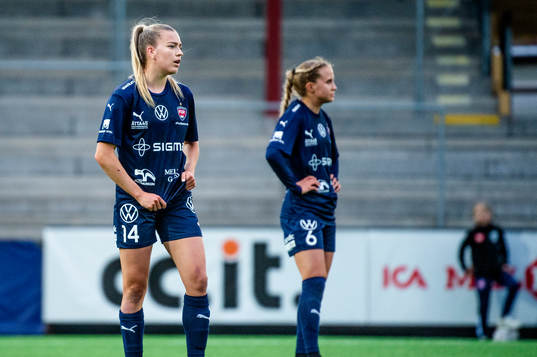 Rosengårds Charlotte Grant och Ria Noora Minerva Öling