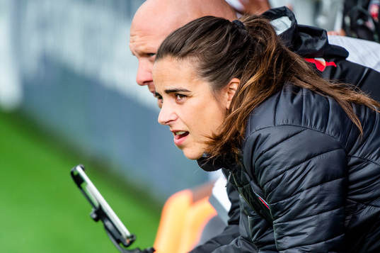 Rosengårds tränare Renee Slegers innan fotbollsmatchen i