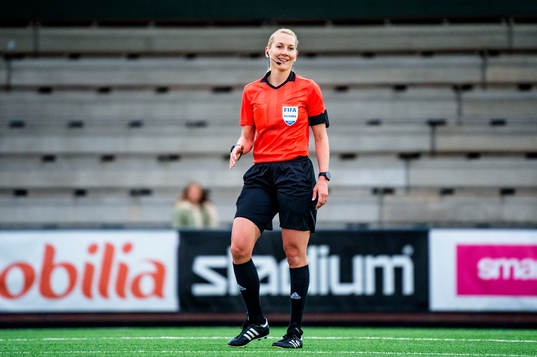 Domare Tess Olofsson
