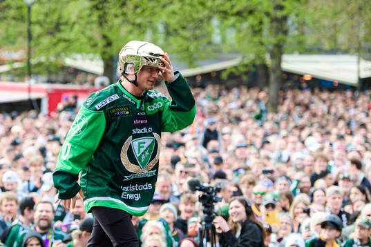 Färjestads Marcus Nilsson jublar