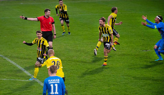 IFK Hässleholms Armin Culum har kvitterat i matchen i div.