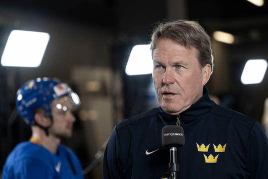 Head coach Johan Garpenlöv