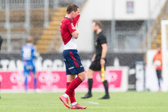 Östers Alex Thor Hauksson deppar