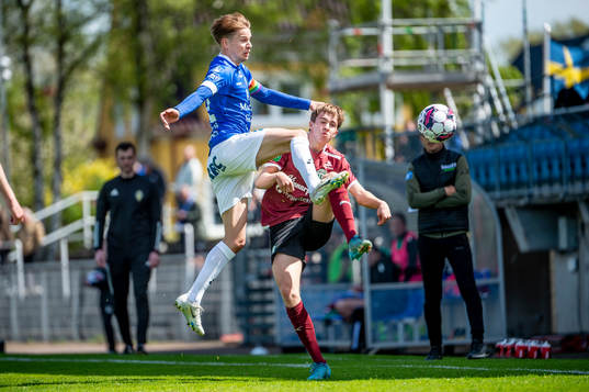 Trelleborgs Johan Blomberg mot Västerås Max Larsson