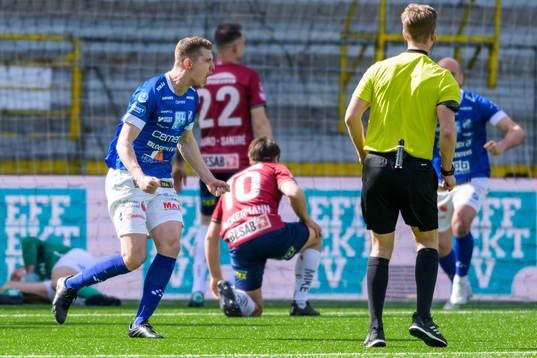 Norrbys Fredrik Lundgren jublar