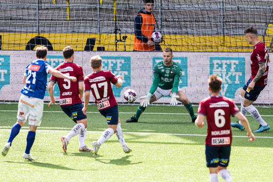 Örgrytes målvakt Robin Wallinder