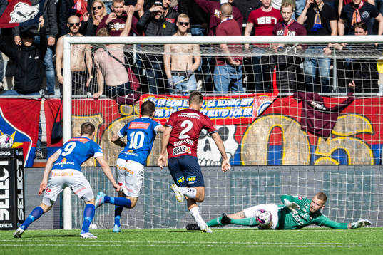 Örgrytes målvakt Robin Wallinder