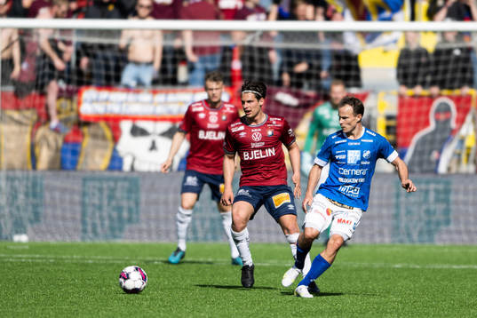 Örgrytes Kevin Ackermann och Norrbys Anton Wede