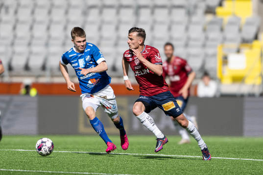 Norrbys Gustav Berggren och Örgrytes Ajdin Zeljkovic