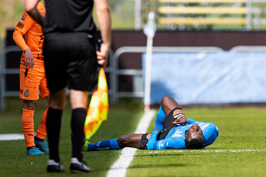 Halmstads Thomas Boakye har ont
