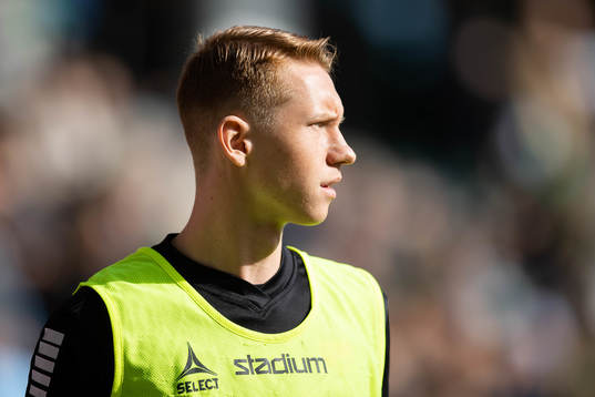 GAIS Julius Lindberg värmer upp