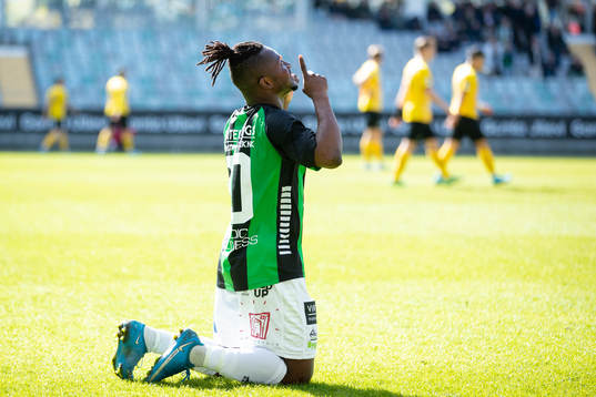GAIS Michael Kargbo jublar