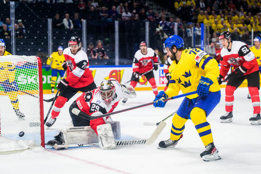 Bernhard Starkbaum of Austria and Emil Bemström of Sweden