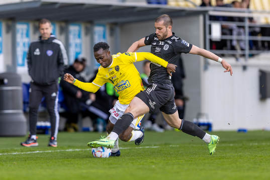 Falkenbergs Godwin Aguda mot Oskarshamns Tamazi Tsetskhladze