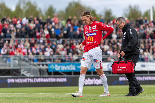 Degerfors Gustav Granath har ont