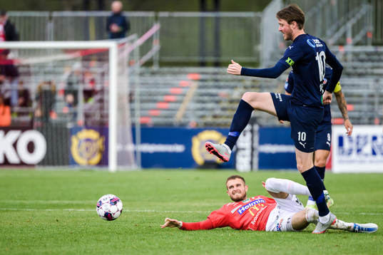 Degerfors Christos Gravius och Helsingborgs Rasmus Jönsson