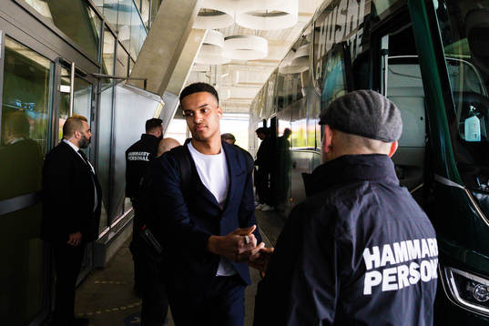 Hammarbys målvakt Oliver Dovin