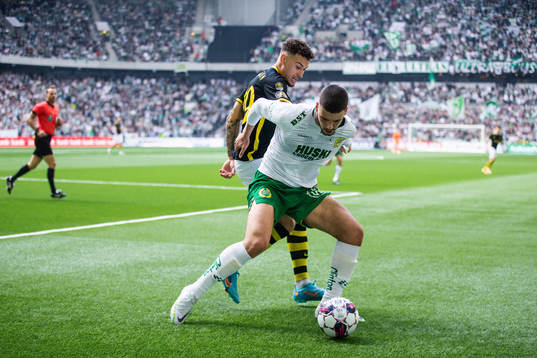 s Jordan Larsson och Hammarbys Edvin Kurtulus