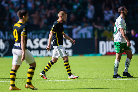 s Sebastian Larsson deppar