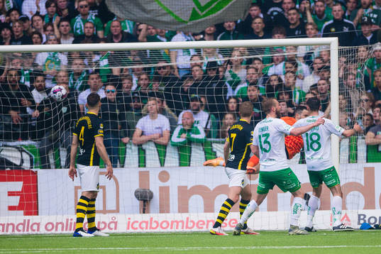 Hammarbys Mohanad Jeahze gör 2-1