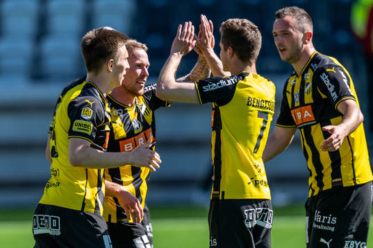 Häckens Mikkel Rygaard Jensen jublar
