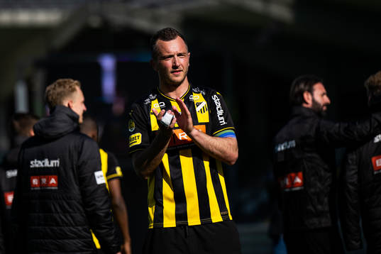 Häckens Even Hovland jublar