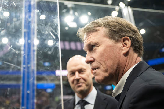 head coach Johan Garpenlöv of Sweden