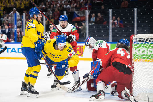 Rasmus Asplund and Carl Klingberg of Sweden against Jiri