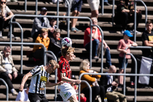 Landskronas Jacob Blixt och Brommapojkarnas Gustav Sandberg