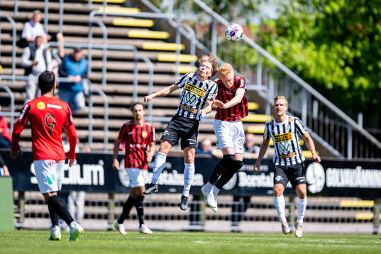 Landskronas Filip Ottosson och Brommapojkarnas Nicklas