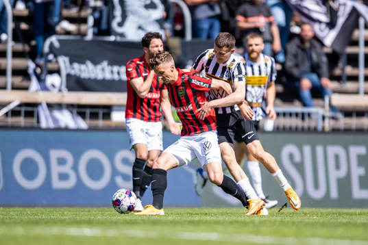 Brommapojkarnas Samuel Leach Holm och Landskronas Robin